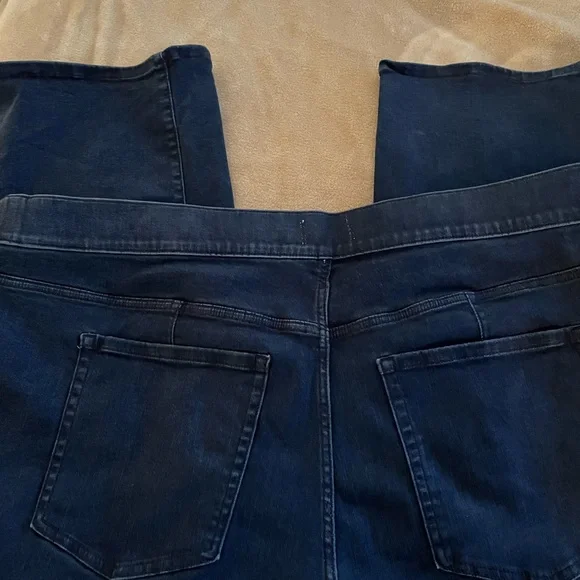 Lane Bryant Dark Blue Plus Size Denim Women's Jeans - Picture 3 of 6